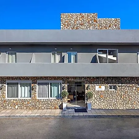 Silver Hotel 3*